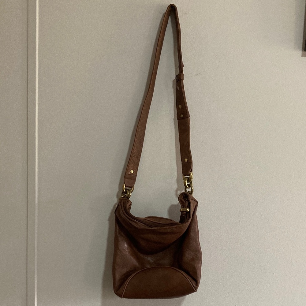 DKNY Elegant Brown Crossbody Bag